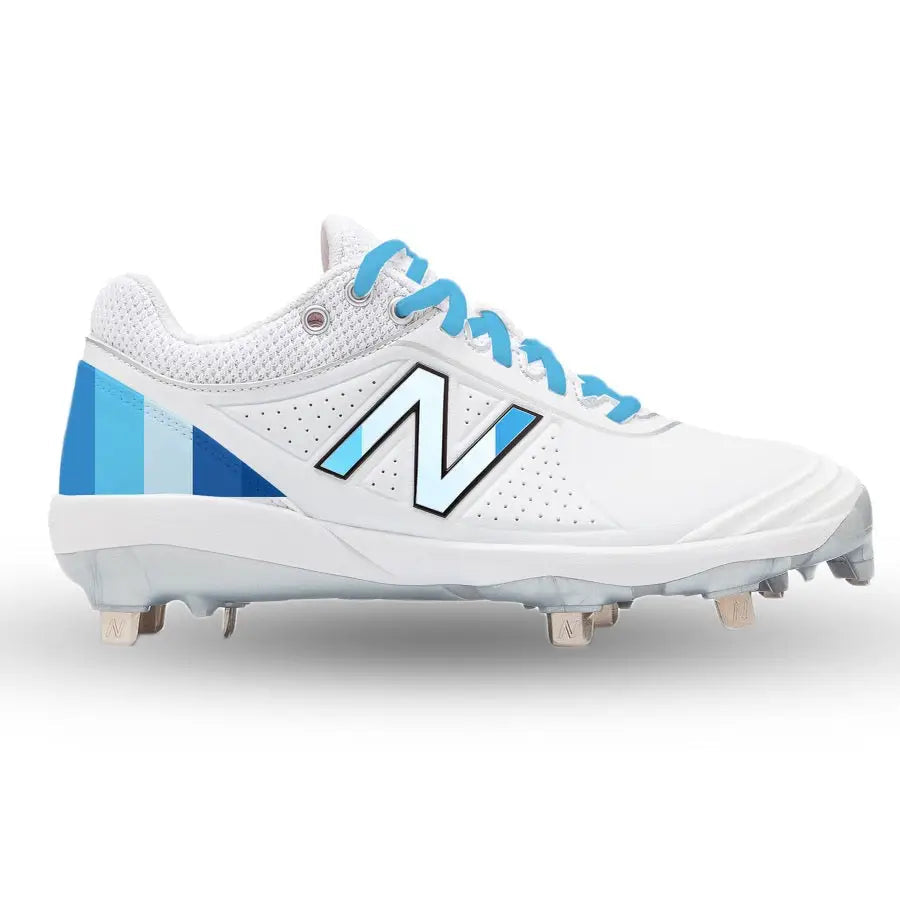 White baseball cleat from New Balance Women’s FUSEV2 Cleats with blue gradient design