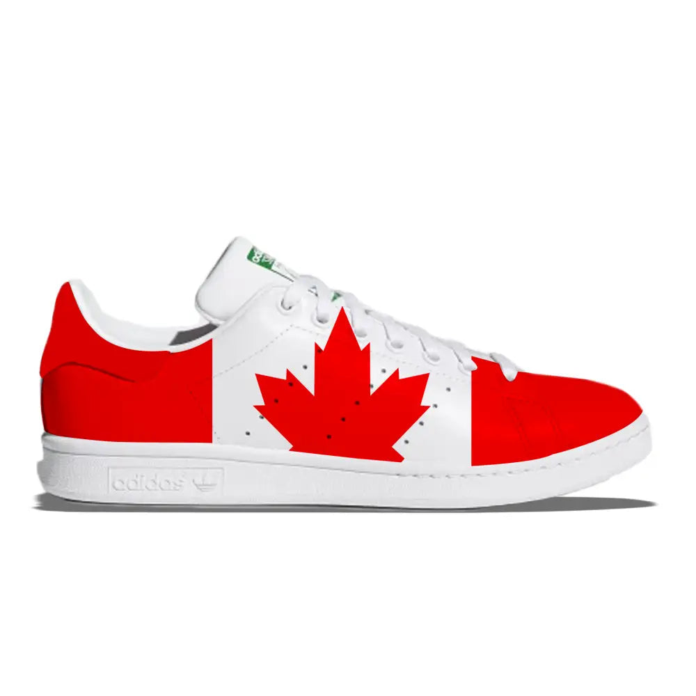 Canadian flag-themed Adidas Stan Smith casual shoes displayed in a product image
